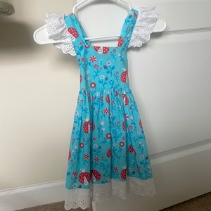 Girls dress